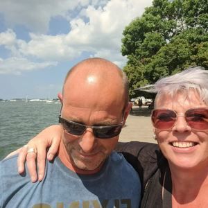 Meet your Posher, Indra